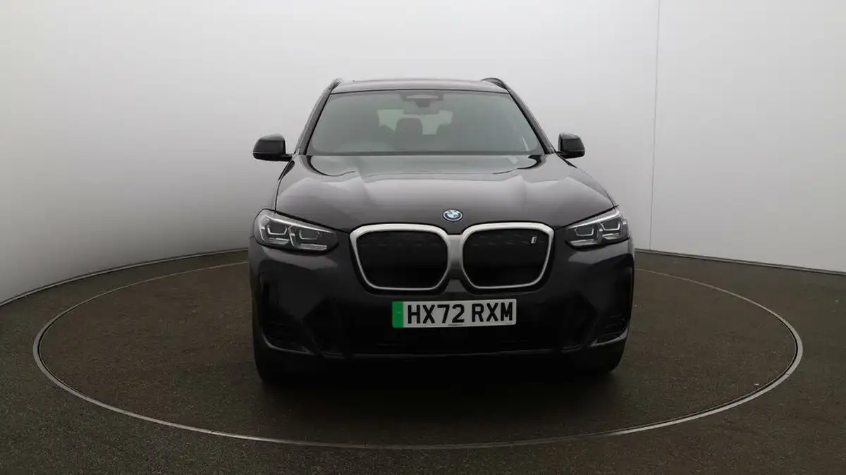 2022-bmw-ix3-e-m-sport-big-2