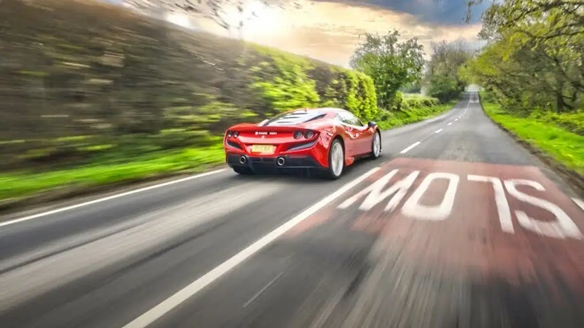 2021-ferrari-f8-tributo-big-60
