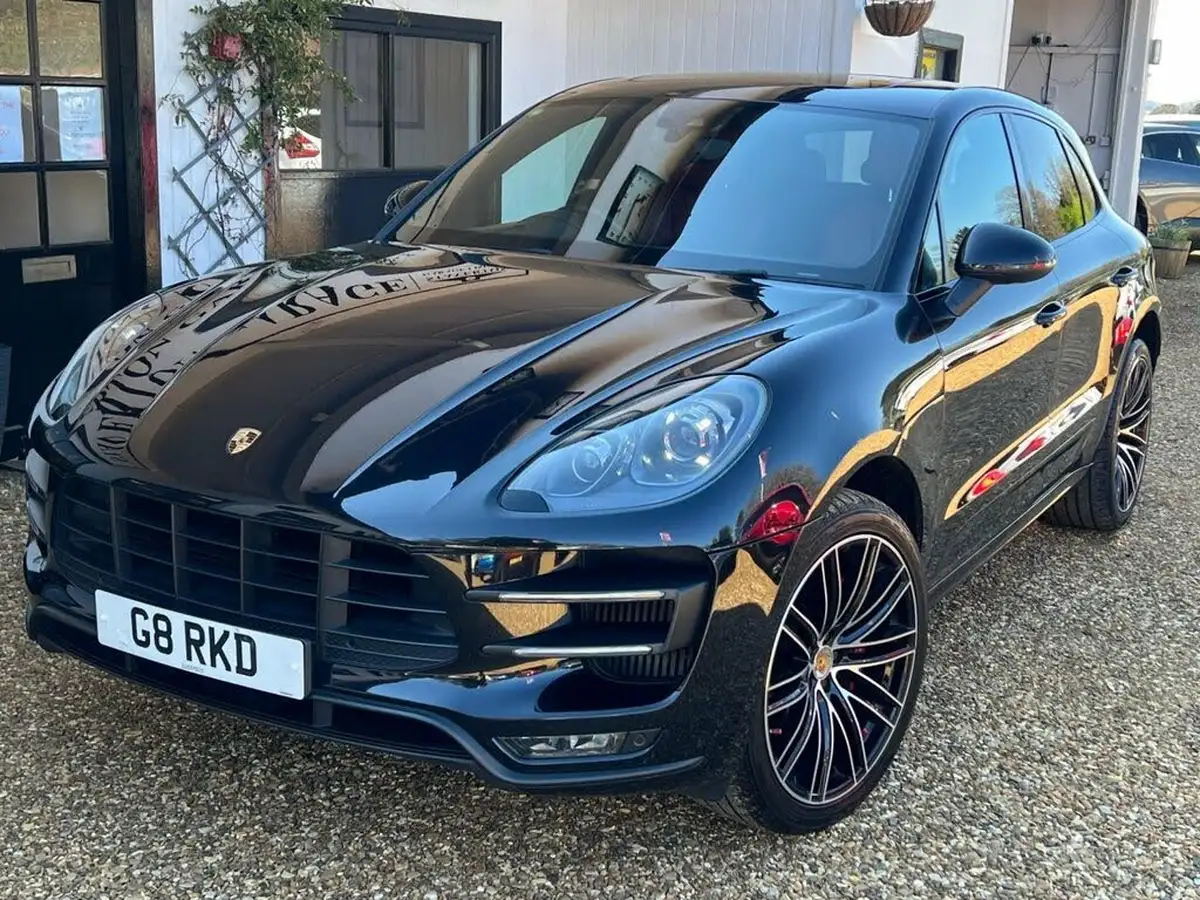 2015-porsche-macan-36-turbo-big-13