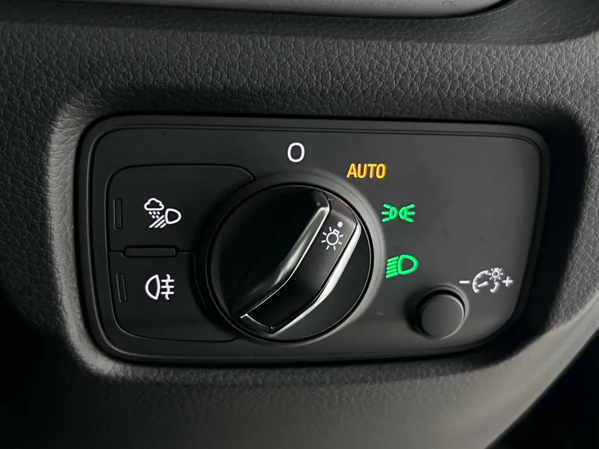 2018-audi-a3-15-tfsi-se-technik-s-tronic-big-22