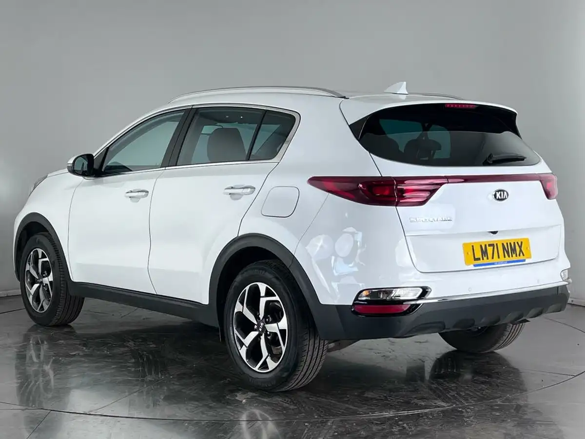 2021-kia-sportage-16-gdi-2-big-3