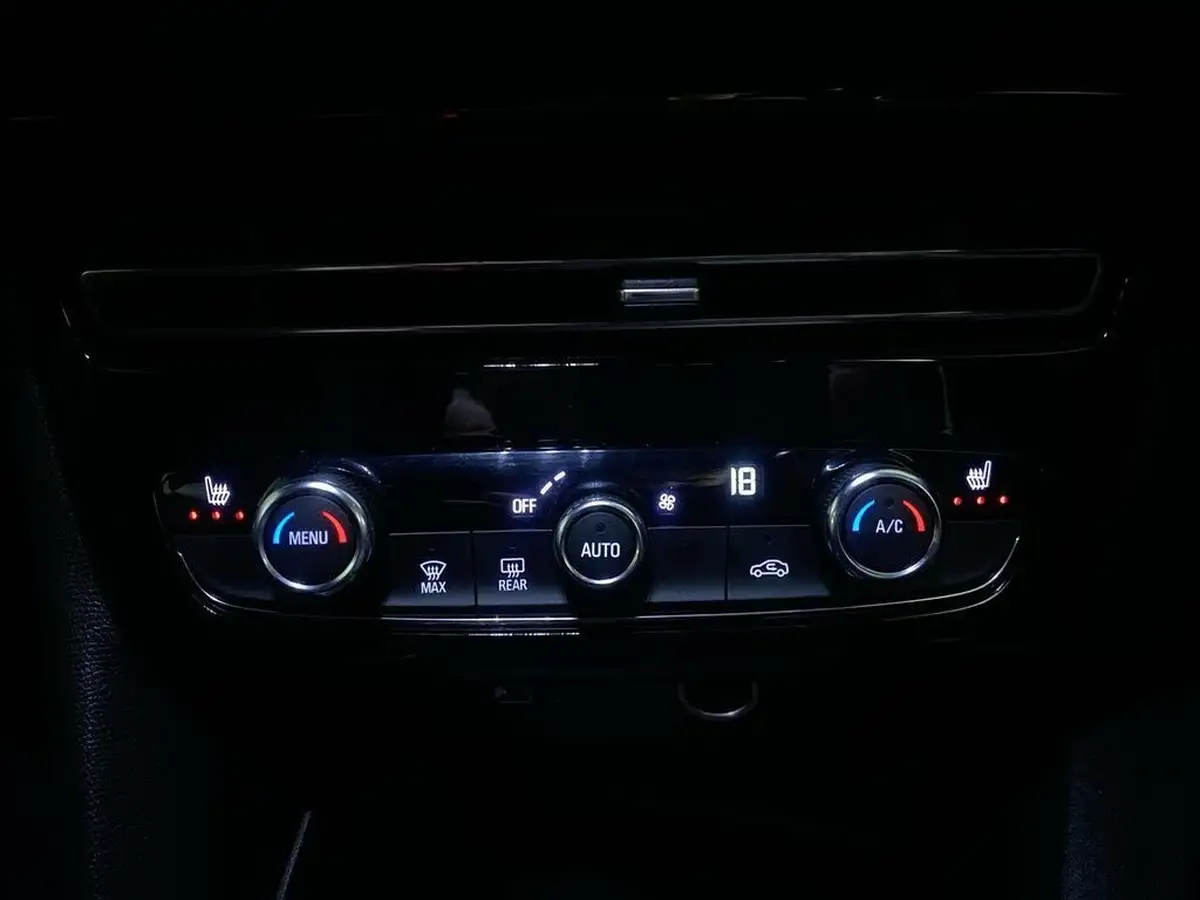 2021-vauxhall-mokka-12-sri-premium-130ps-big-24