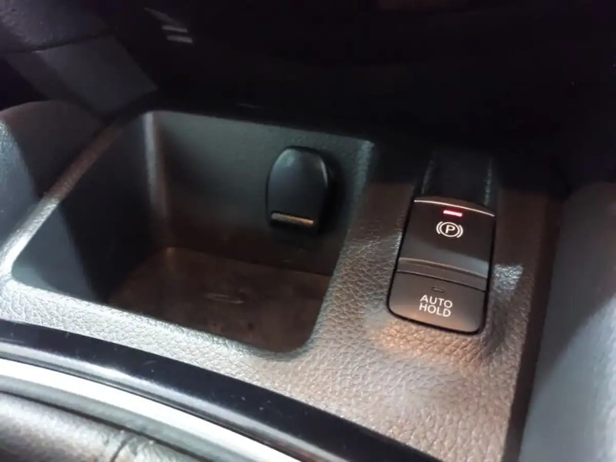 2017-nissan-qashqai-15dci-acenta-big-15