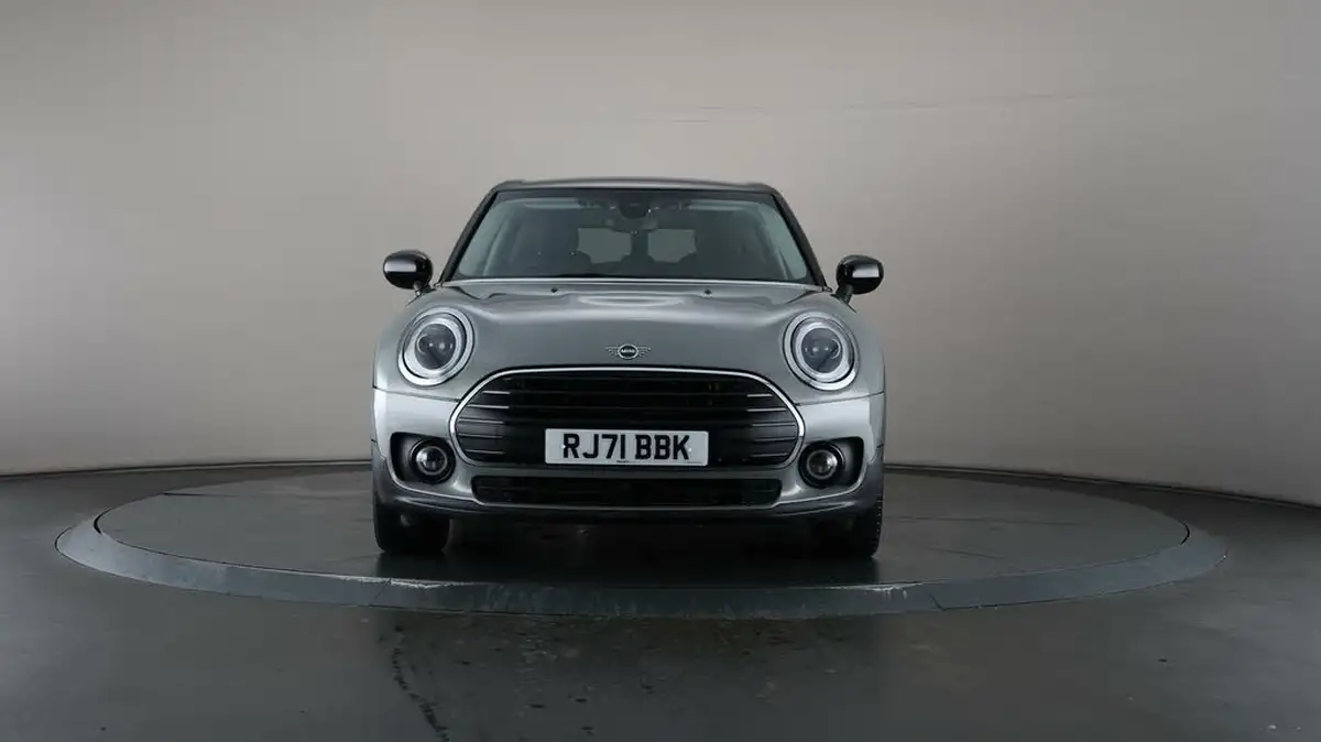 2021-mini-clubman-15-cooper-classic-auto-big-1
