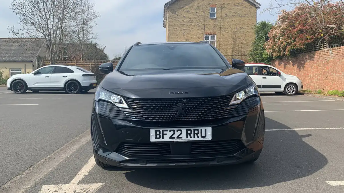 2022-peugeot-5008-suv-12-puretech-gt-premium-big-7