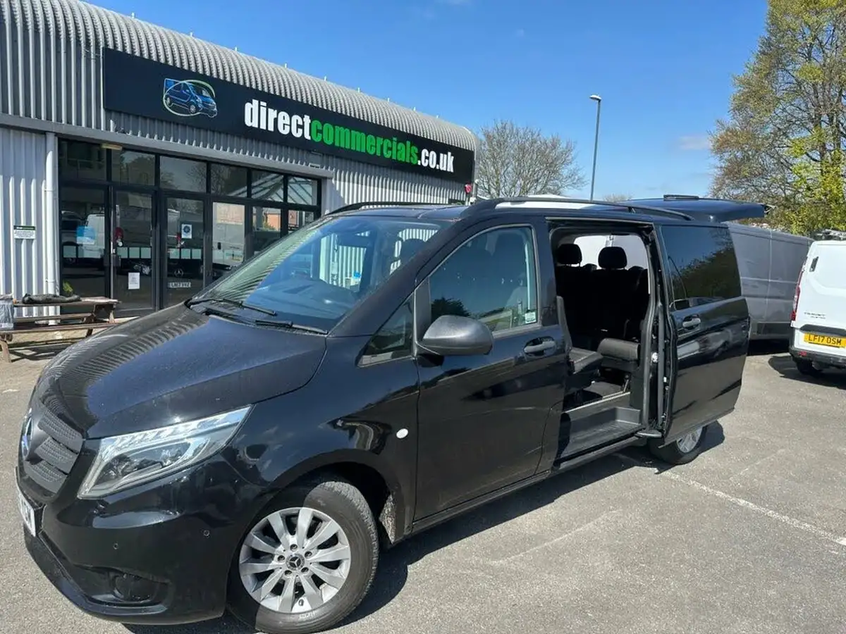 2015-mercedes-benz-vito-21cdi-tourer-select-114-bluetec-compact-big-5