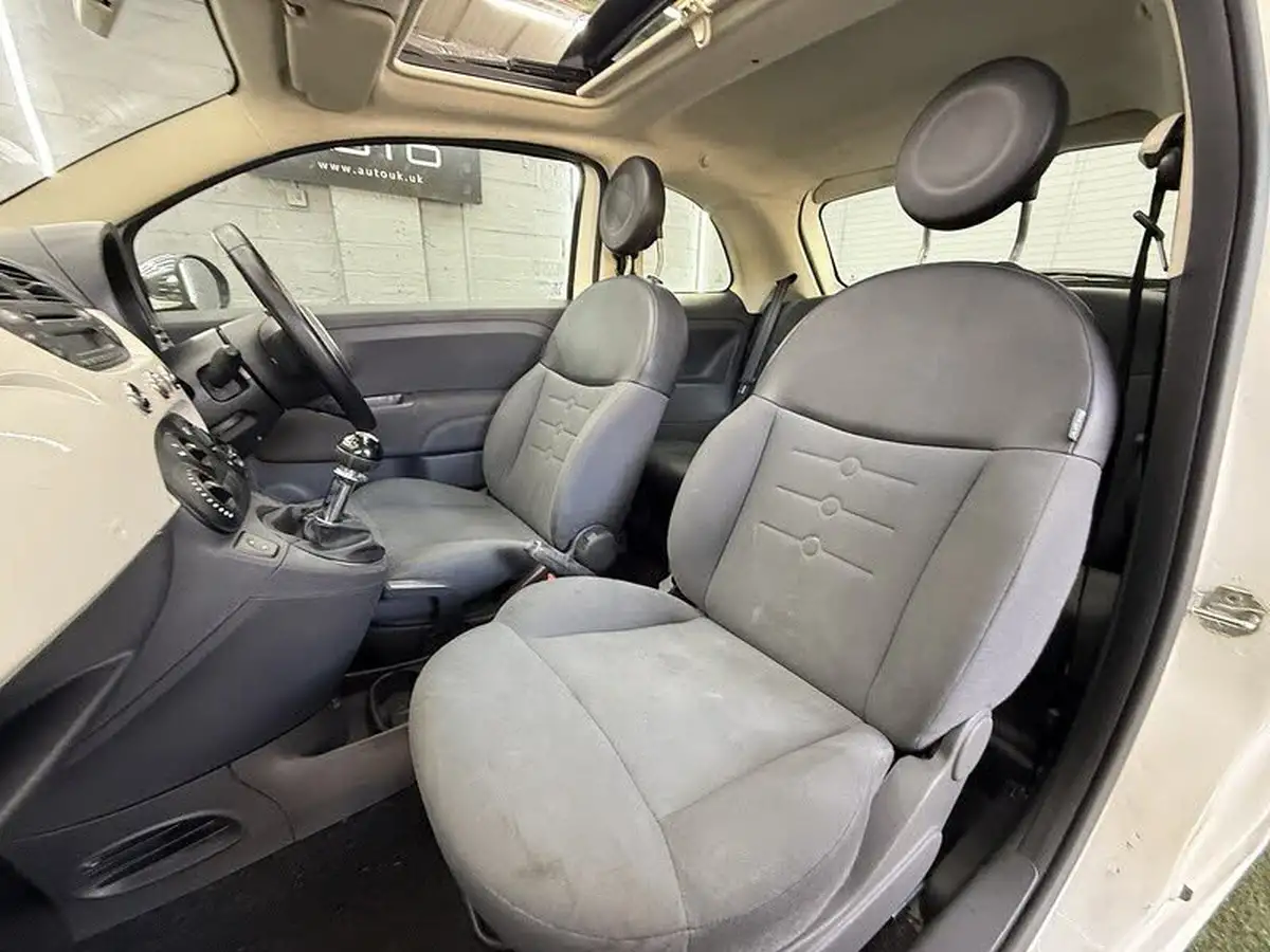 2009-fiat-500-12-pop-big-30