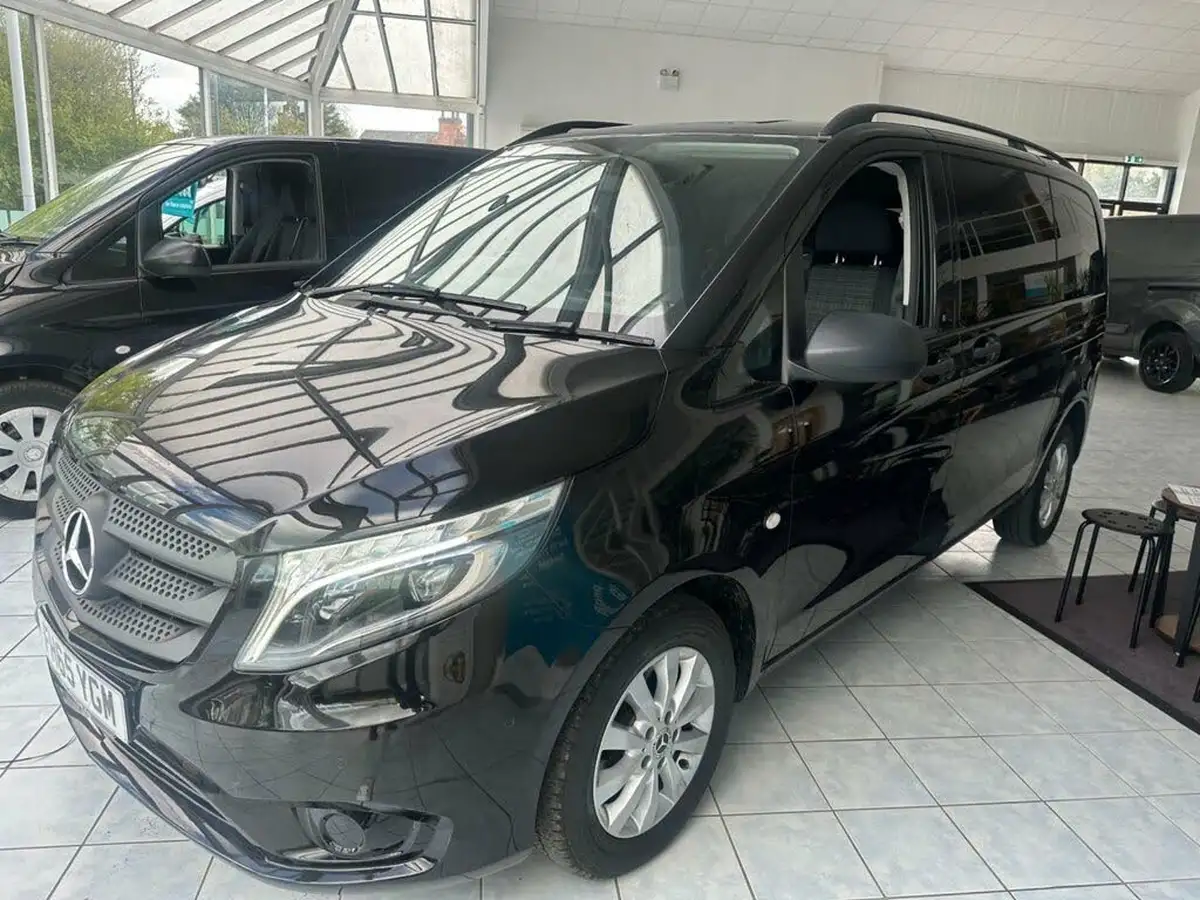 2015-mercedes-benz-vito-21cdi-tourer-select-114-bluetec-compact-big-27