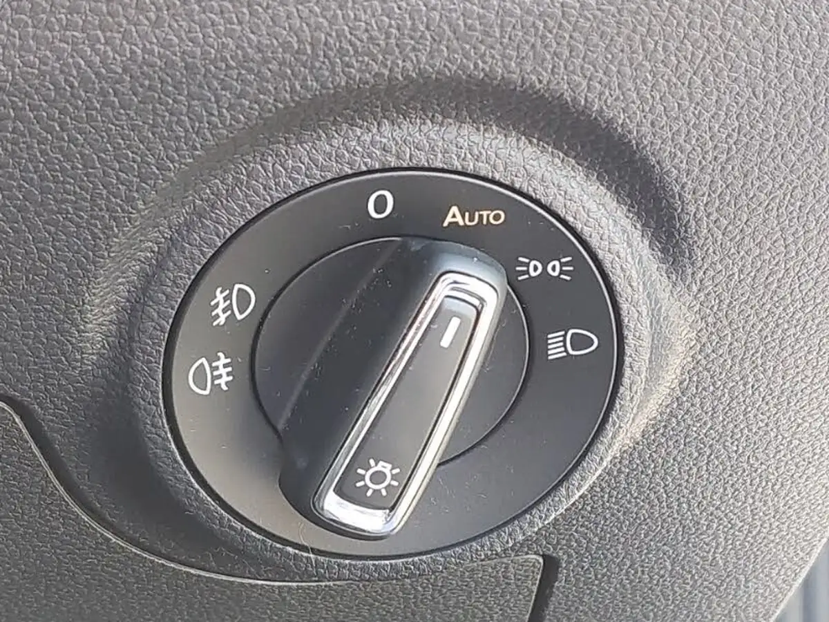 2019-seat-ibiza-10-mpi-se-technology-ss-big-16