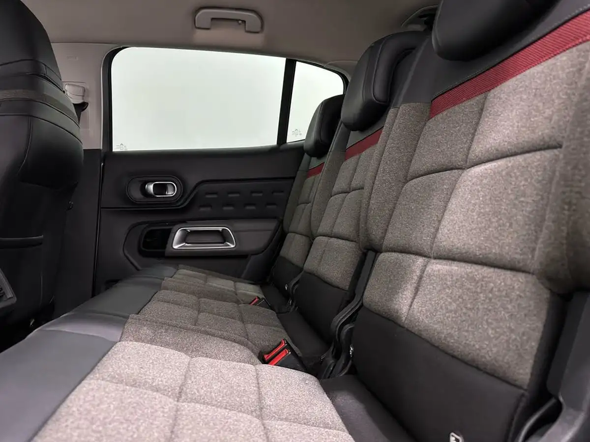 2021-citroen-c5-aircross-12-puretech-flair-big-36