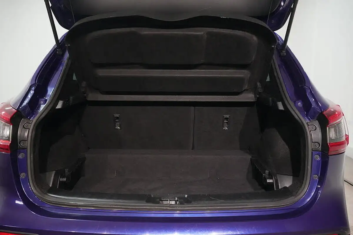 2018-nissan-qashqai-12-dig-t-n-connecta-big-12