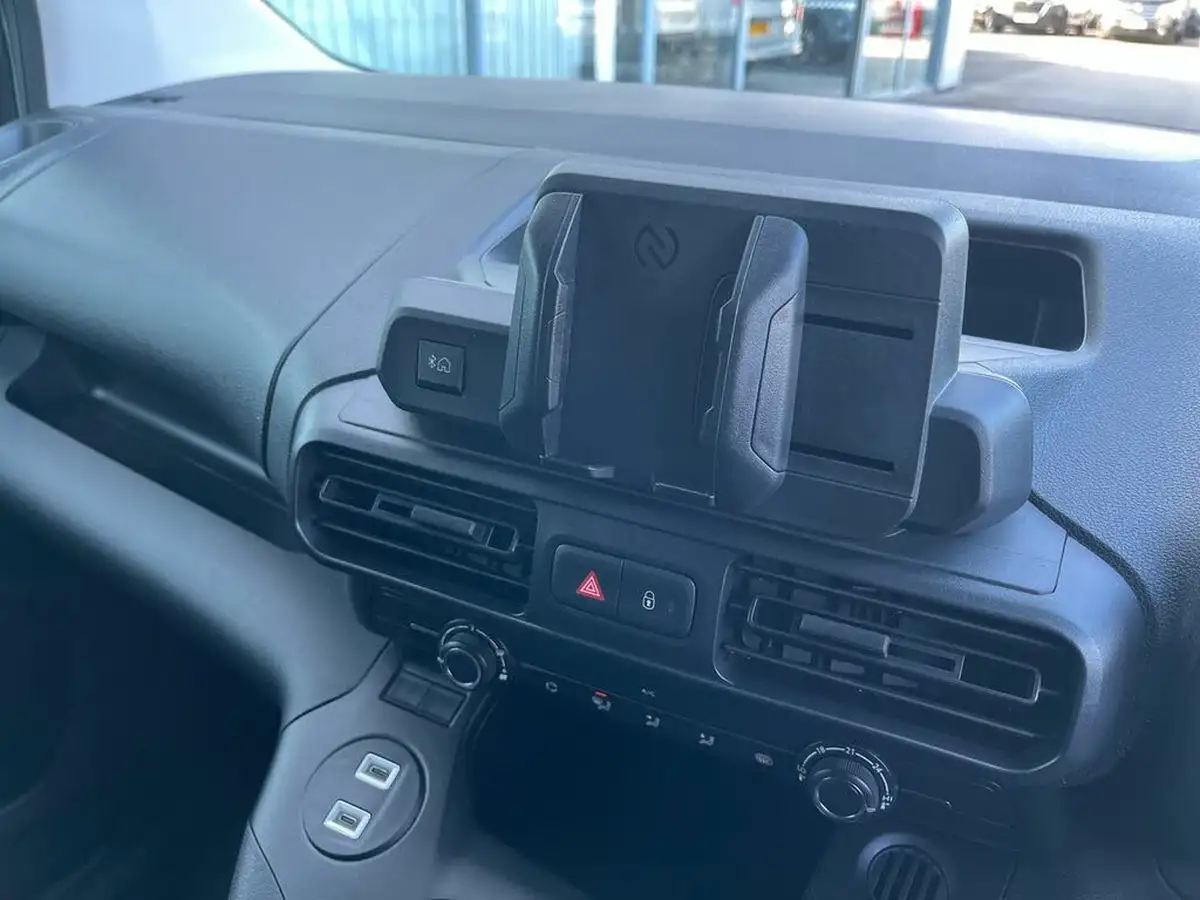 2025-vauxhall-combo-15cdti-prime-xl-100pseu6d-crew-big-5
