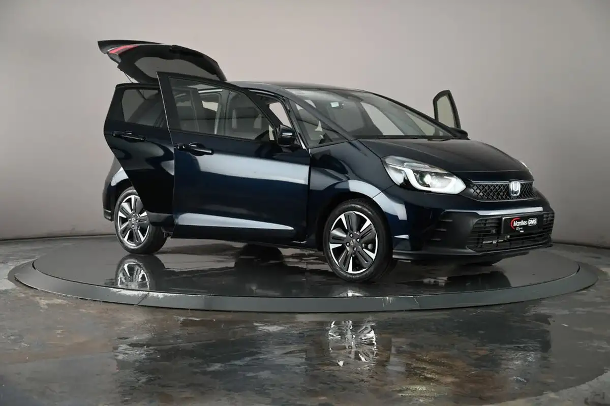 2025-honda-jazz-15-i-mmd-advance-big-33
