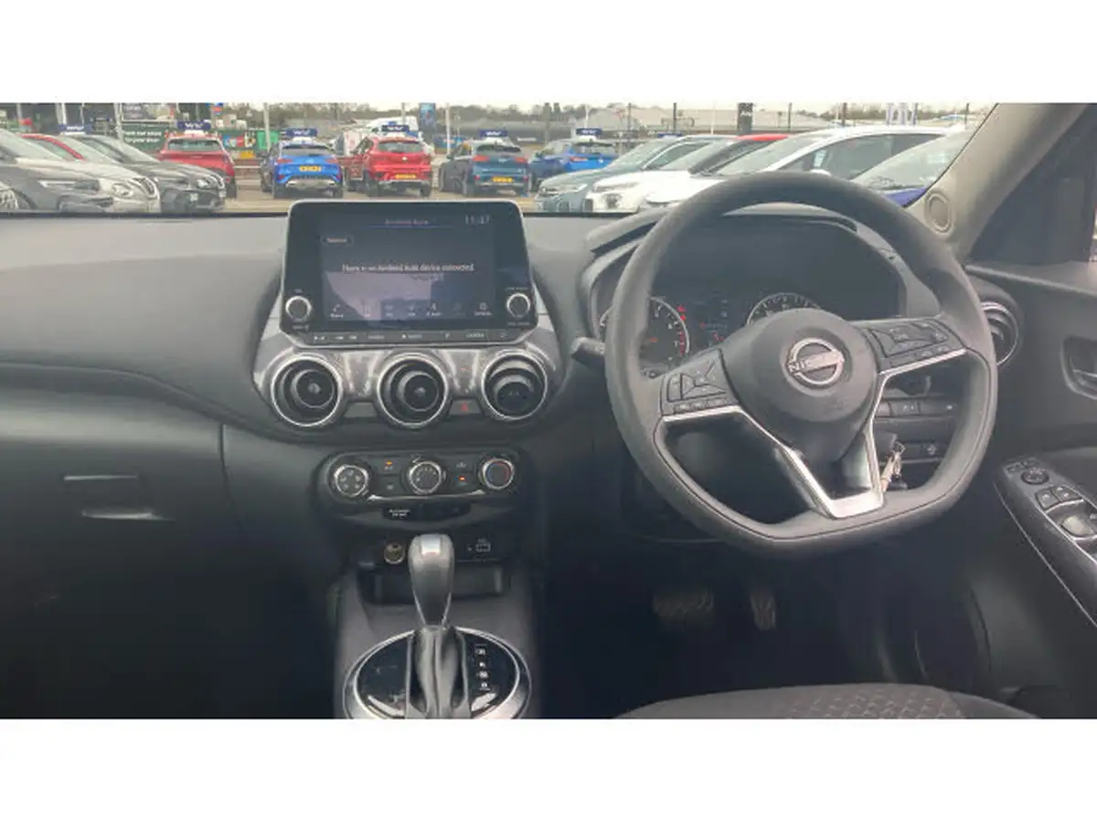 2023-nissan-juke-10-dig-t-acenta-dct-big-9