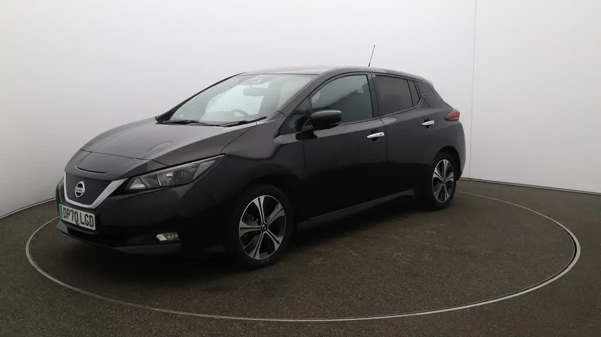 2020-nissan-leaf-e-n-connecta-big-3