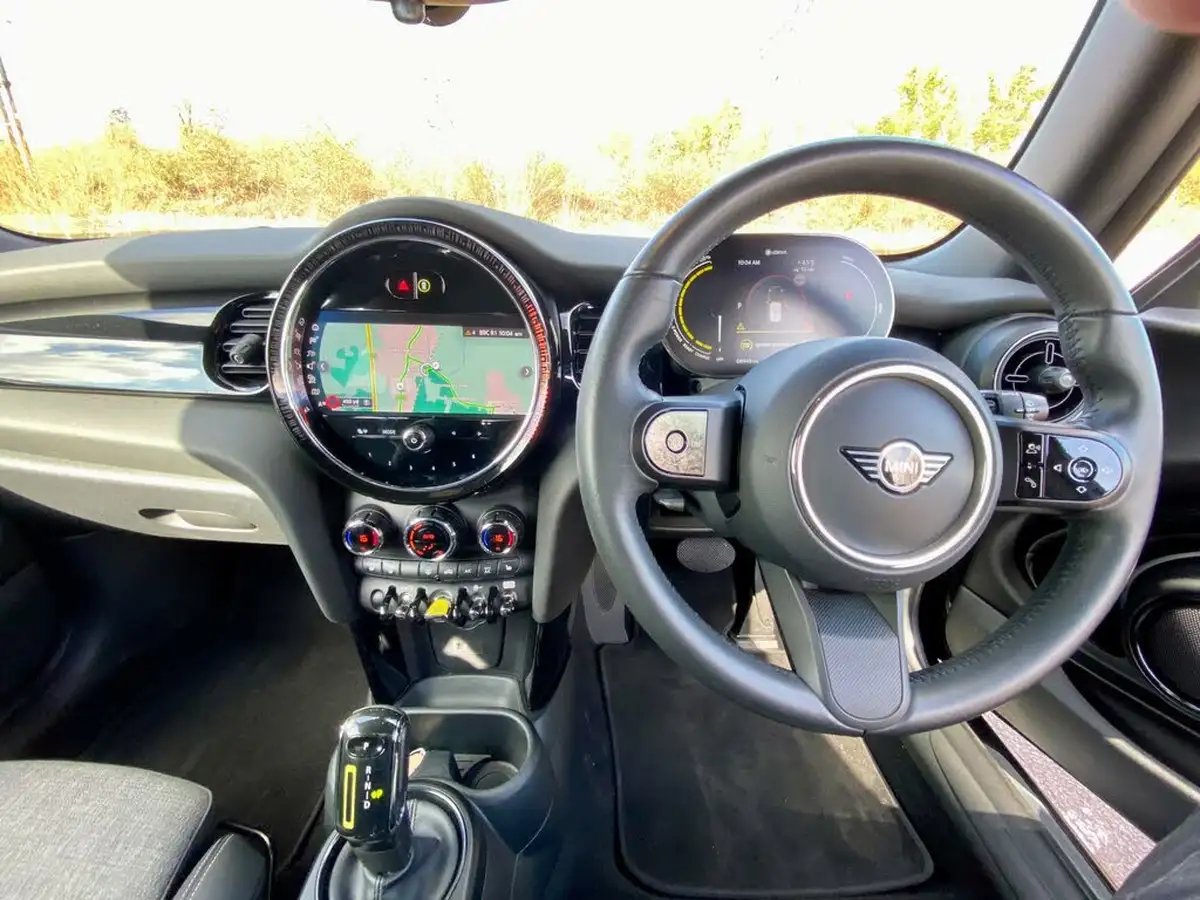 2023-mini-cooper-e-cooper-s-2-big-13