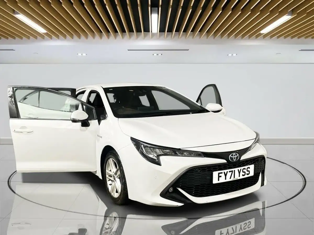 2021-toyota-corolla-18-vvt-i-icon-tech-trk-hatchback-5d-big-9