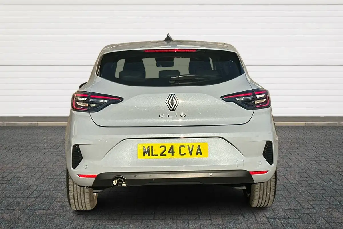 2024-renault-clio-10-tce-evolution-big-11