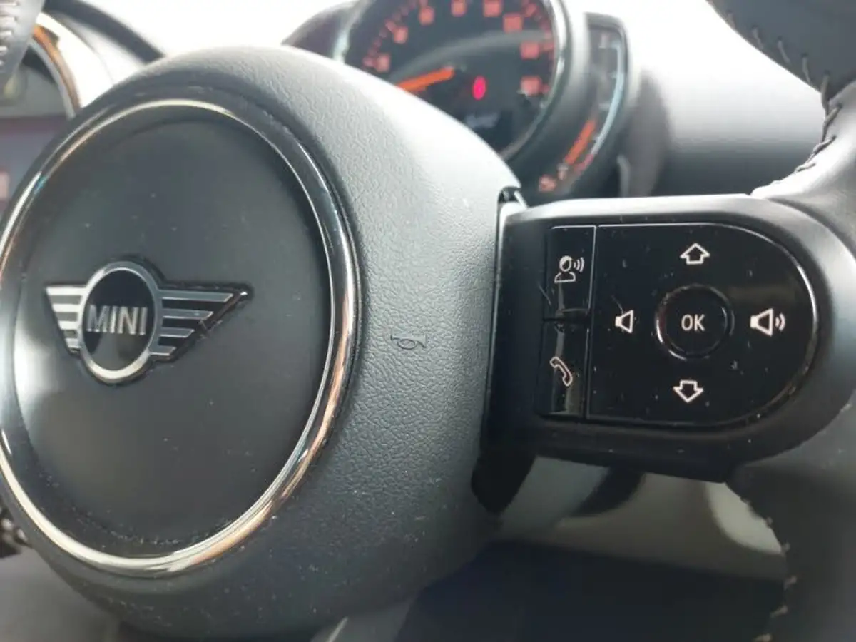 2022-mini-clubman-15-cooper-exclusive-premium-auto-big-15
