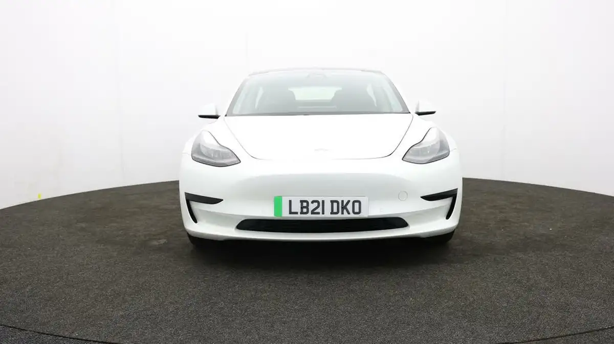 2021-tesla-model-3-e-standard-plus-big-1