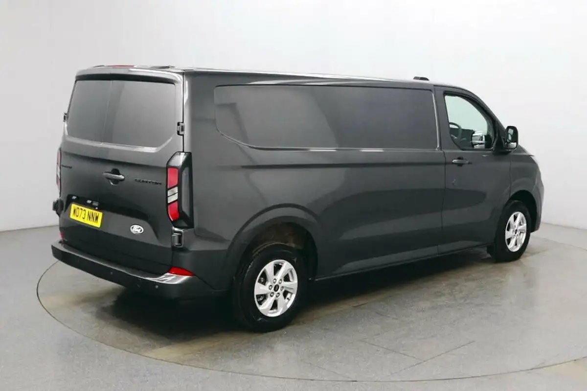 2023-ford-transit-custom-20tdci-320-l2h1-limited-136pseu6e-panel-van-1996cc-auto-big-7