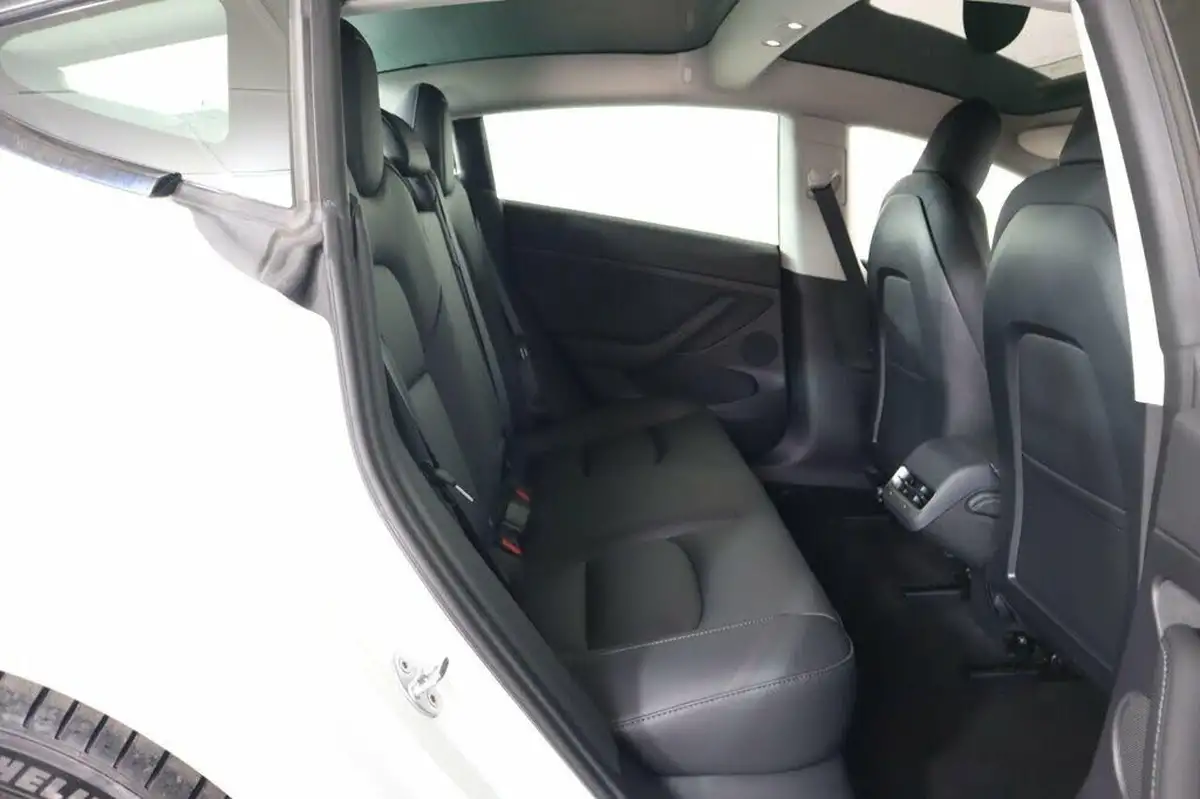 2021-tesla-model-3-e-long-range-4x4-big-9