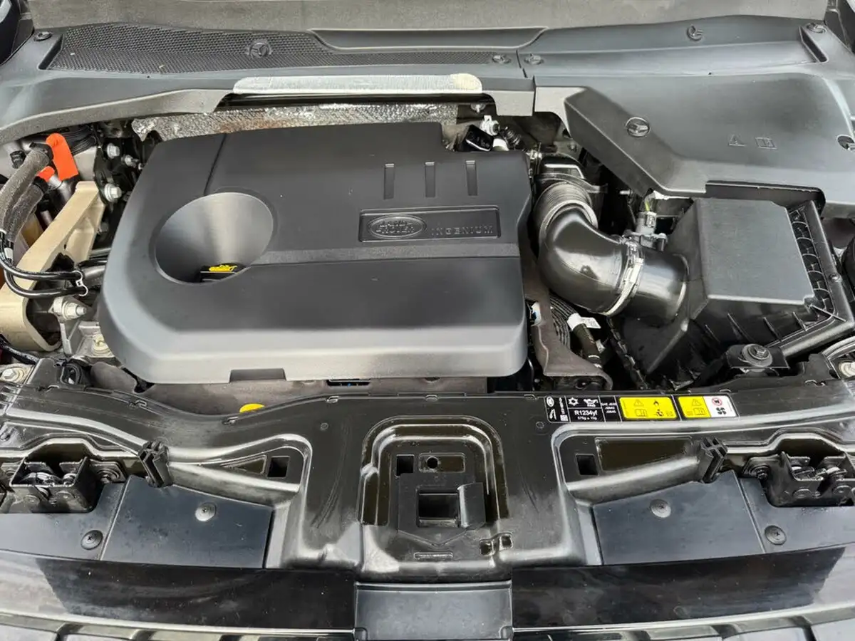 2022-land-rover-discovery-sport-15-p300e-r-dynamic-se-big-30