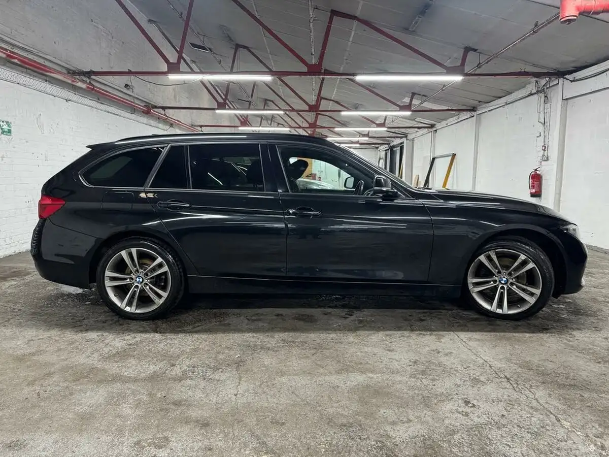 2018-bmw-3-series-20td-320d-xdrive-sport-touring-5d-big-1