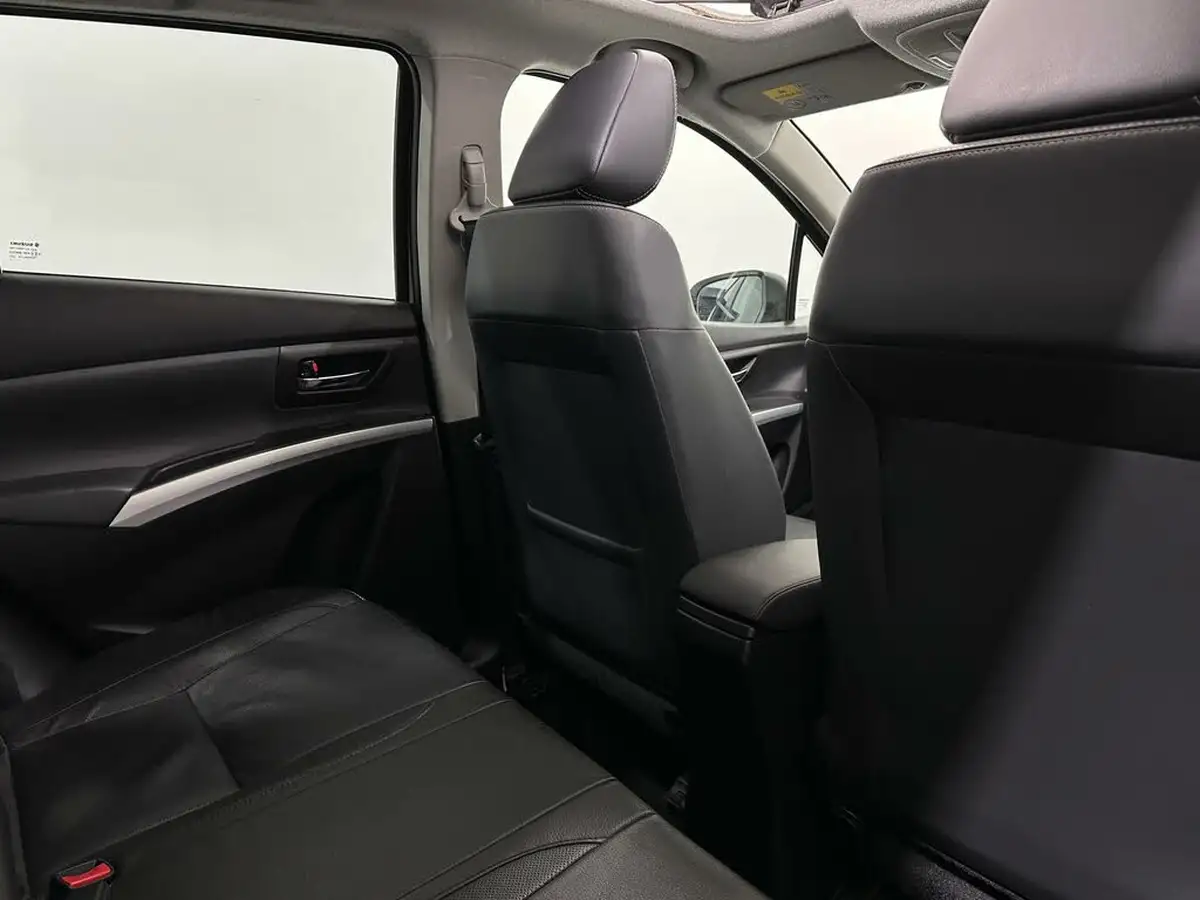 2018-suzuki-s-cross-14-boosterjet-sz5-big-39