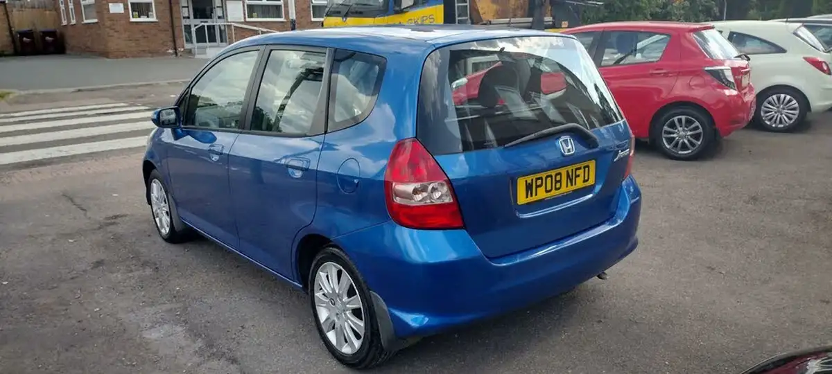 2008-honda-jazz-14-se-cvt-7-big-5