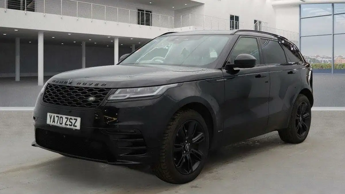 2021-land-rover-range-rover-velar-20-d200-velar-edition-big-4