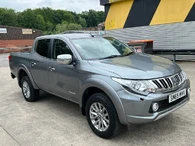 2015 Mitsubishi L200 2.4DI-D Warrior