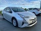 2017-toyota-prius-small-6