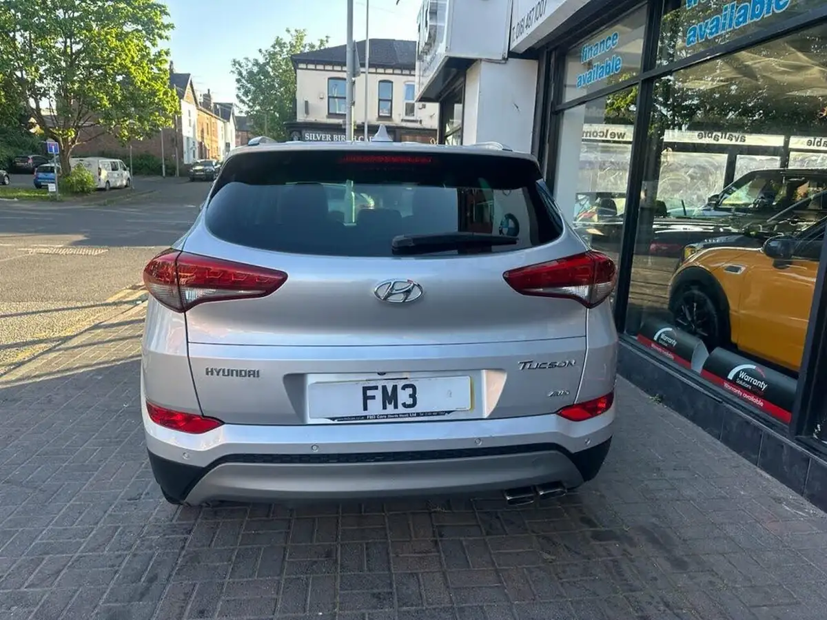 2016-hyundai-tucson-20crdi-premium-136ps-auto-big-22