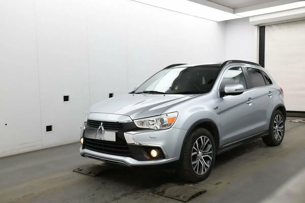 2016-mitsubishi-asx-22di-d-4-big-0