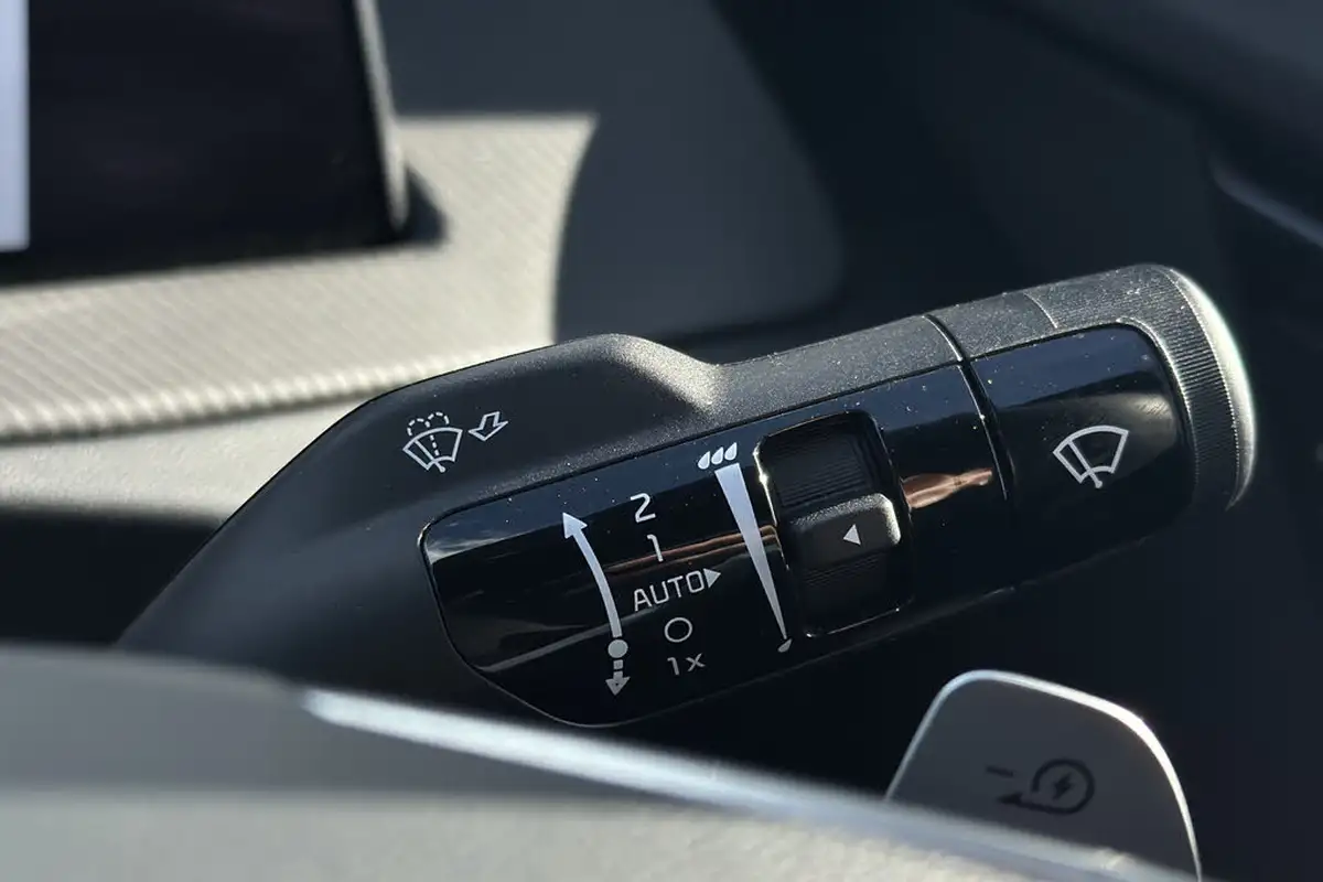 2023-kia-ev6-e-gt-line-s-225bhp-big-32