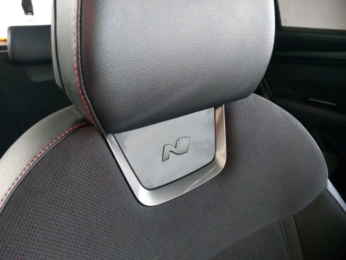 2023-hyundai-tucson-16-t-gdi-n-line-s-230ps-hybrid-auto-big-16