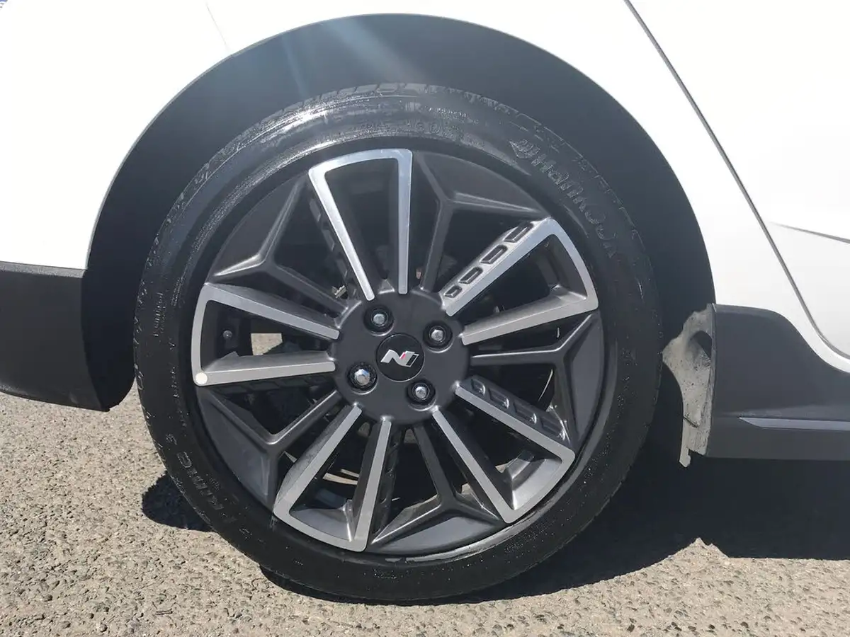 2024-hyundai-i20-10-t-gdi-n-line-eclutch-imt-big-11