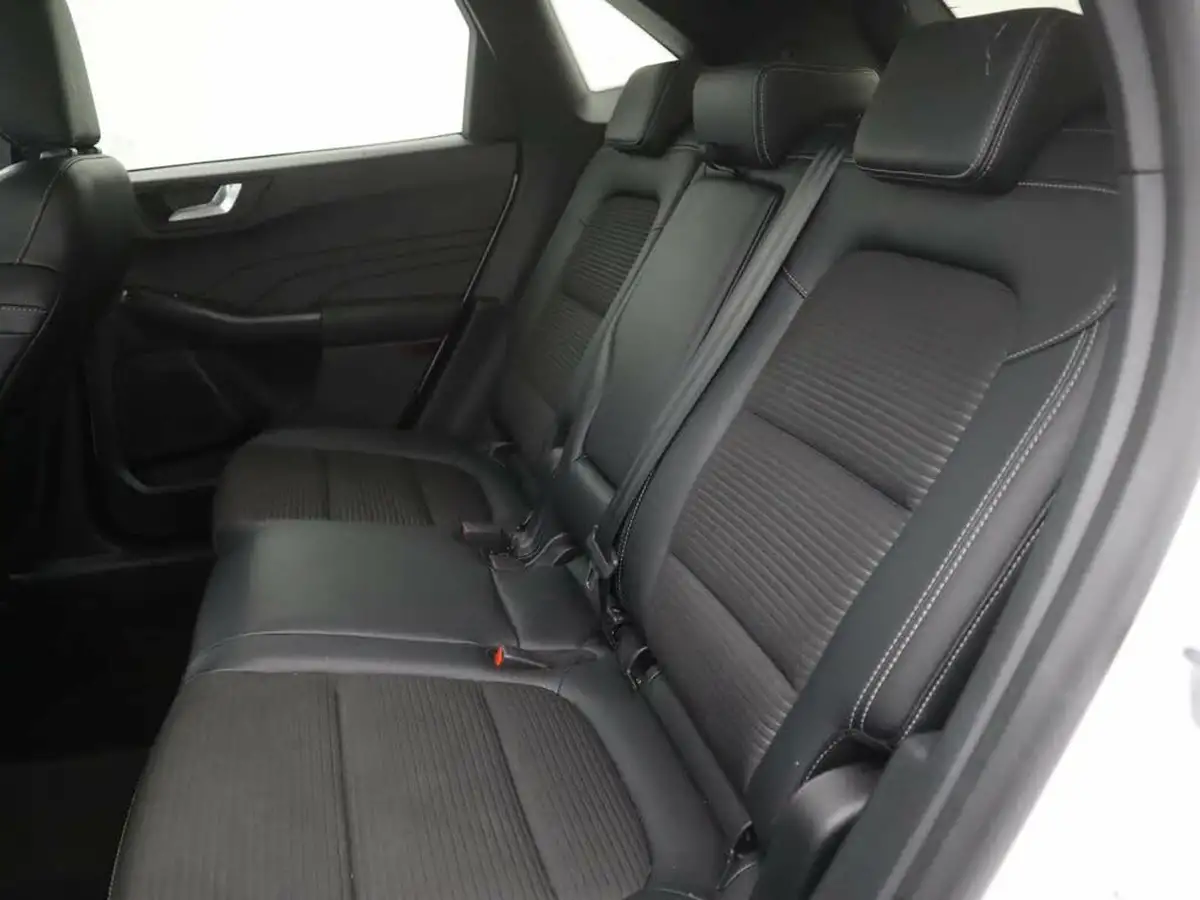 2022-ford-kuga-15-titanium-edition-big-16