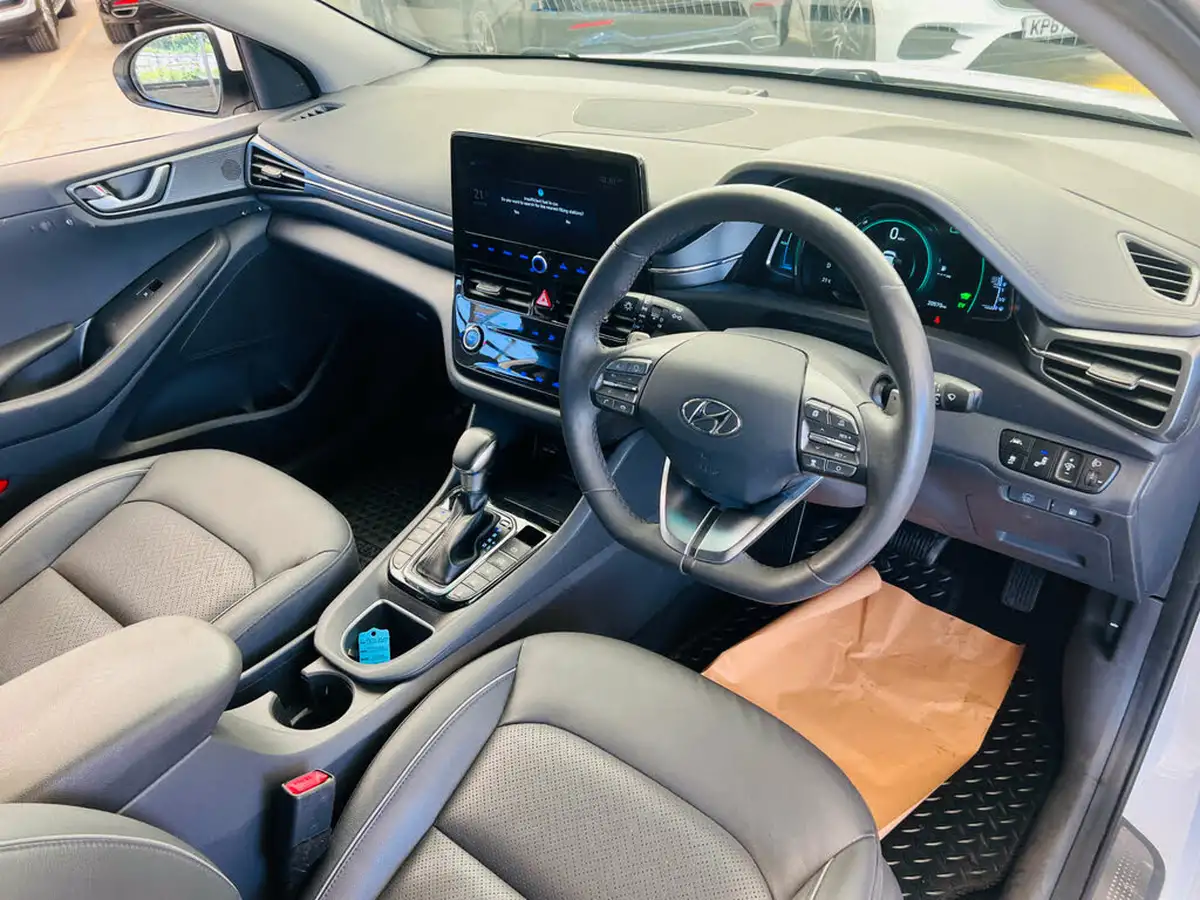 2021-hyundai-ioniq-16-gdi-premium-se-hybrid-big-8