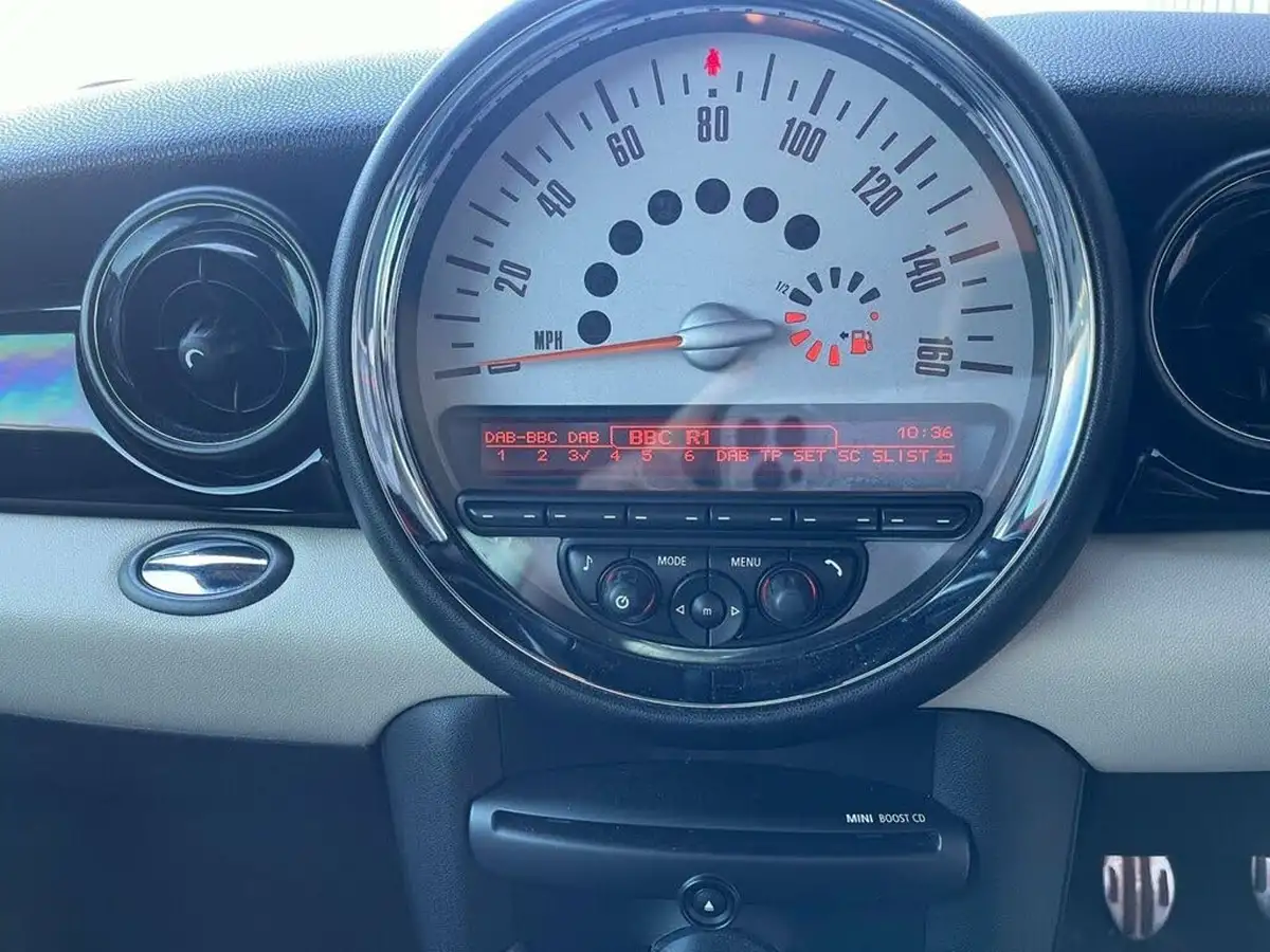2011-mini-cooper-20td-cooper-sd-hatchback-3d-big-13