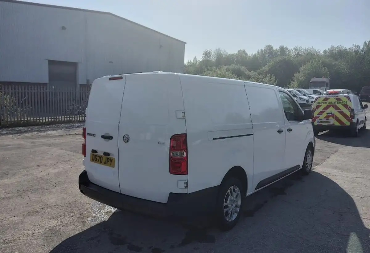 2020-vauxhall-vivaro-15td-2900-l2h1-edition-big-4