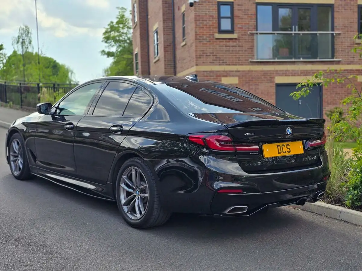 2018-bmw-5-series-20td-520d-m-sport-188bhp-xdrive-saloon-4d-big-10