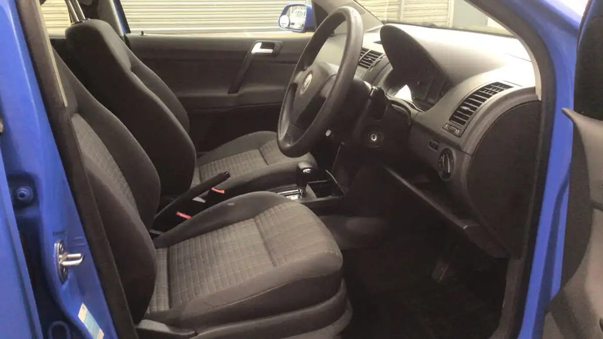 2007-volkswagen-polo-14-s-5d-auto-big-8