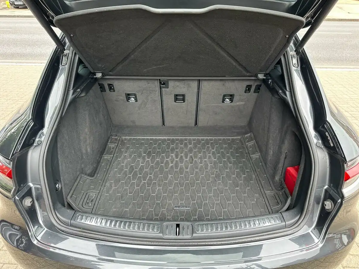 2019-porsche-macan-30-v6-s-big-6