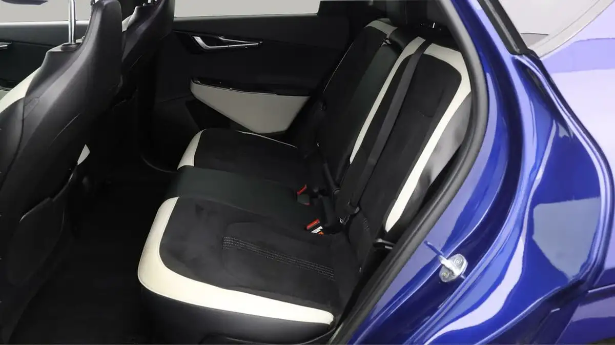 2022-kia-ev6-e-gt-line-320bhp-awd-heat-pump-big-15