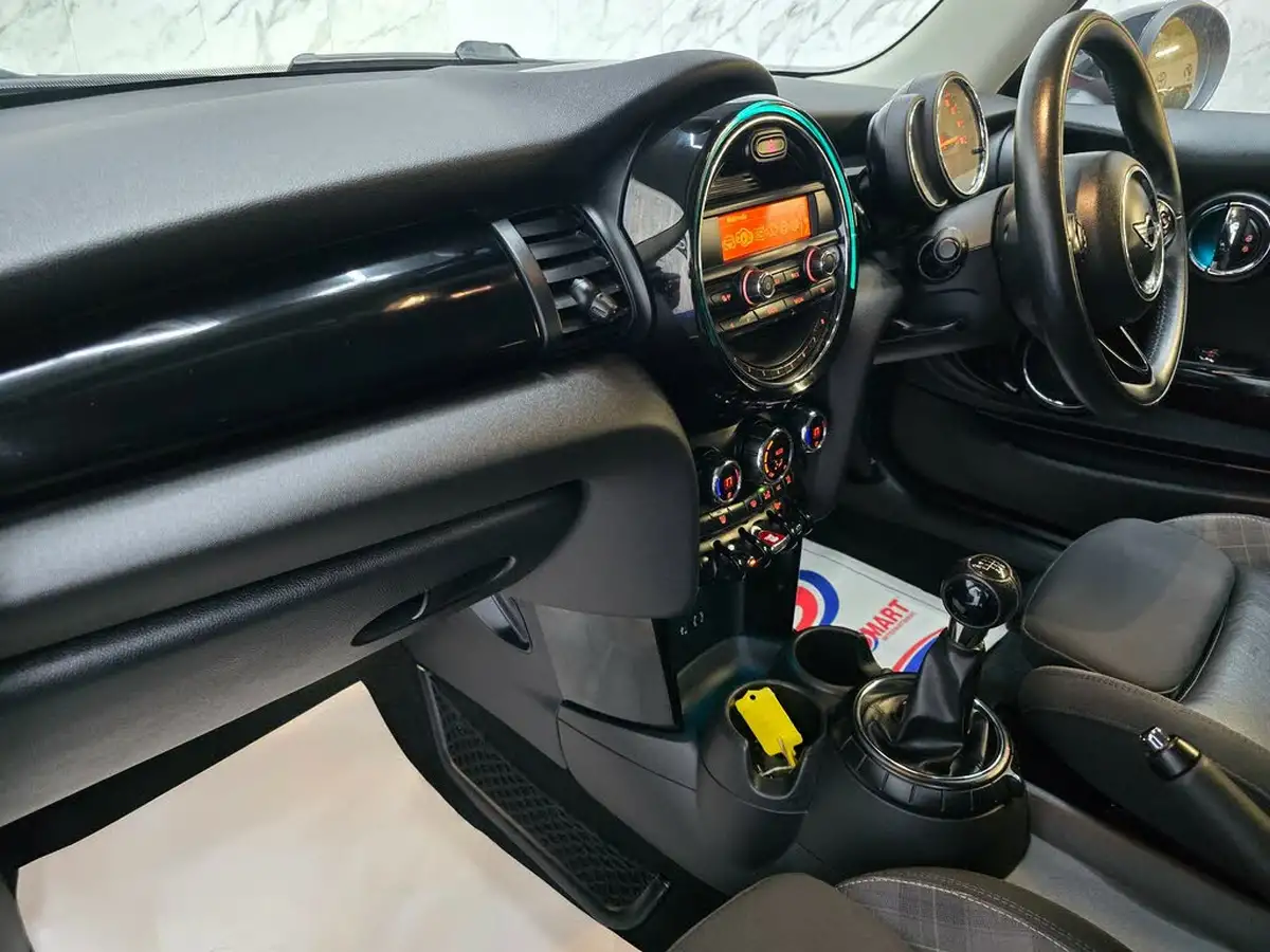 2016-mini-cooper-15-cooper-ss-hatchback-3d-big-16