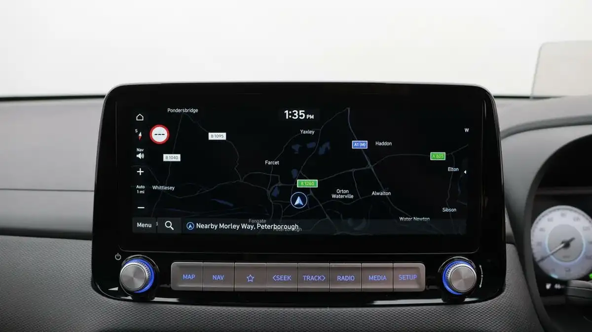 2023-hyundai-kona-e-ultimate-204ps-64kwh-105kw-obc-big-11