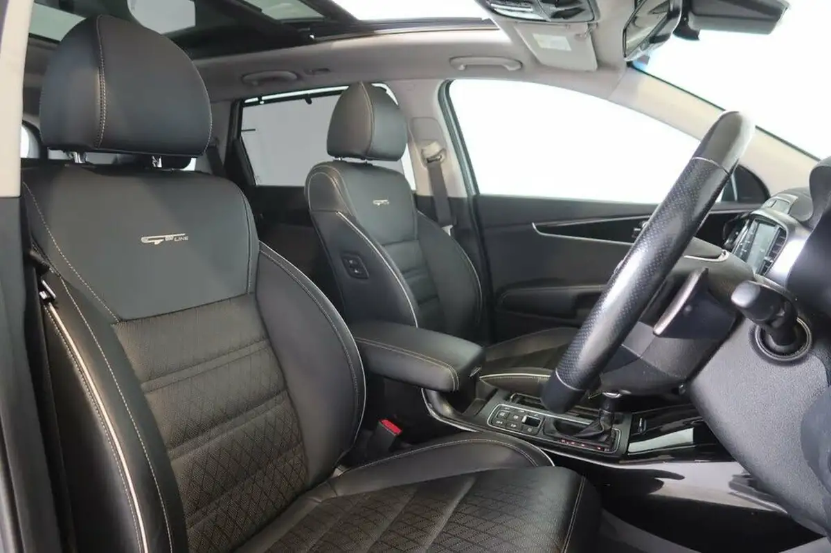 2019-kia-sorento-22-crdi-gt-line-s-big-13