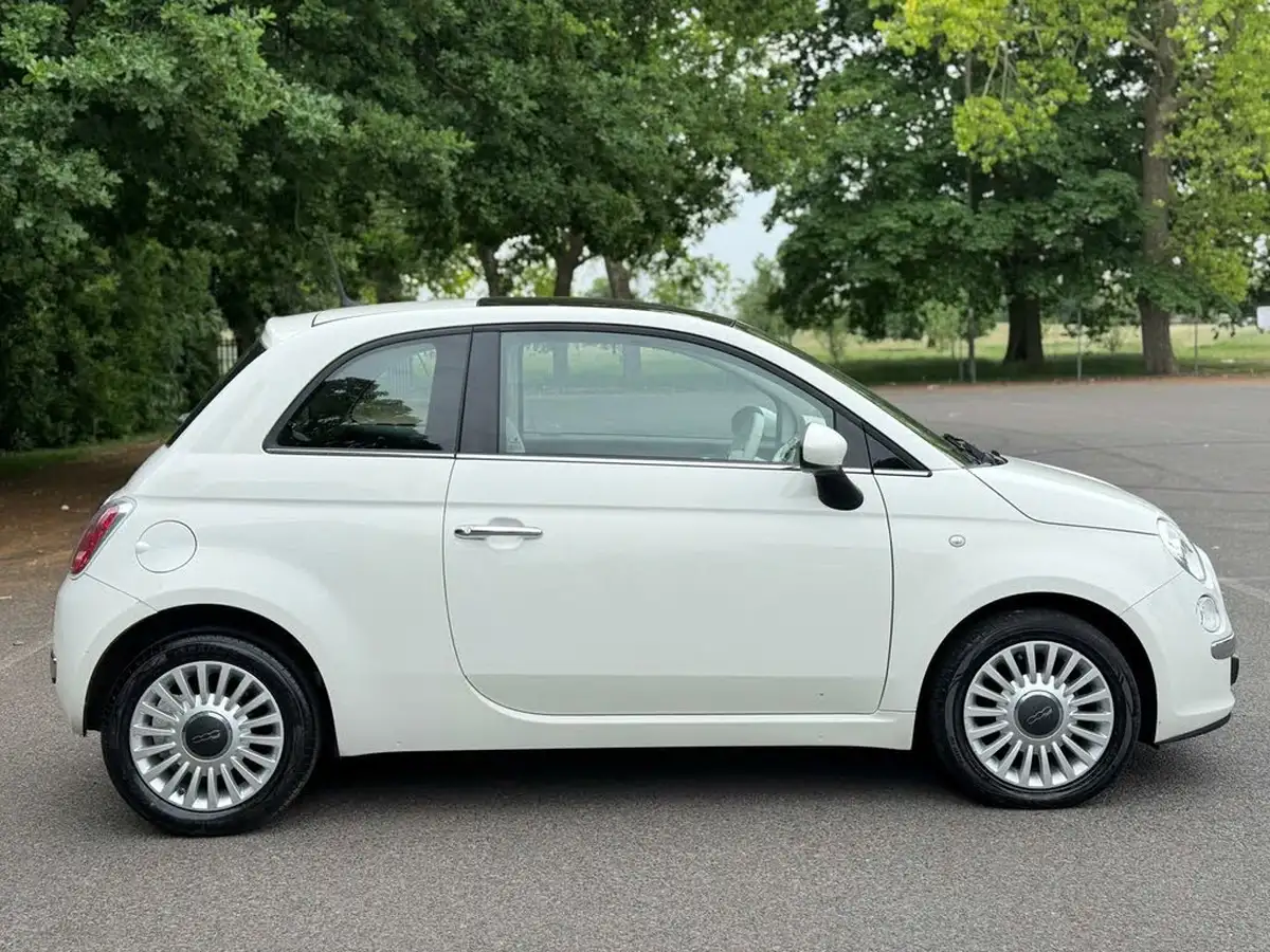 2013-fiat-500c-12-lounge-dualogic-big-1